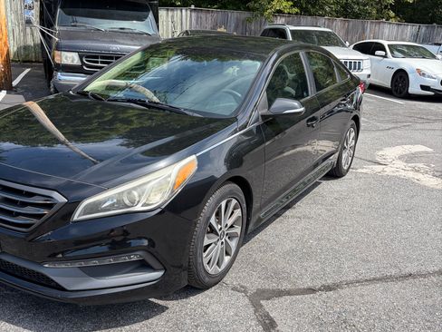 Used 2015 Hyundai Sonata Sport FWD image 2