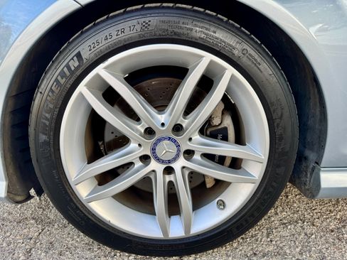 Used 2014 Mercedes-Benz C 300 C 300 4MATIC Sport Sedan 4D image 21