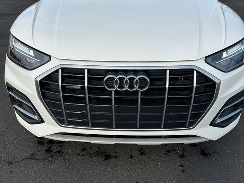 Used 2021 Audi Q5 2.0T Premium image 1