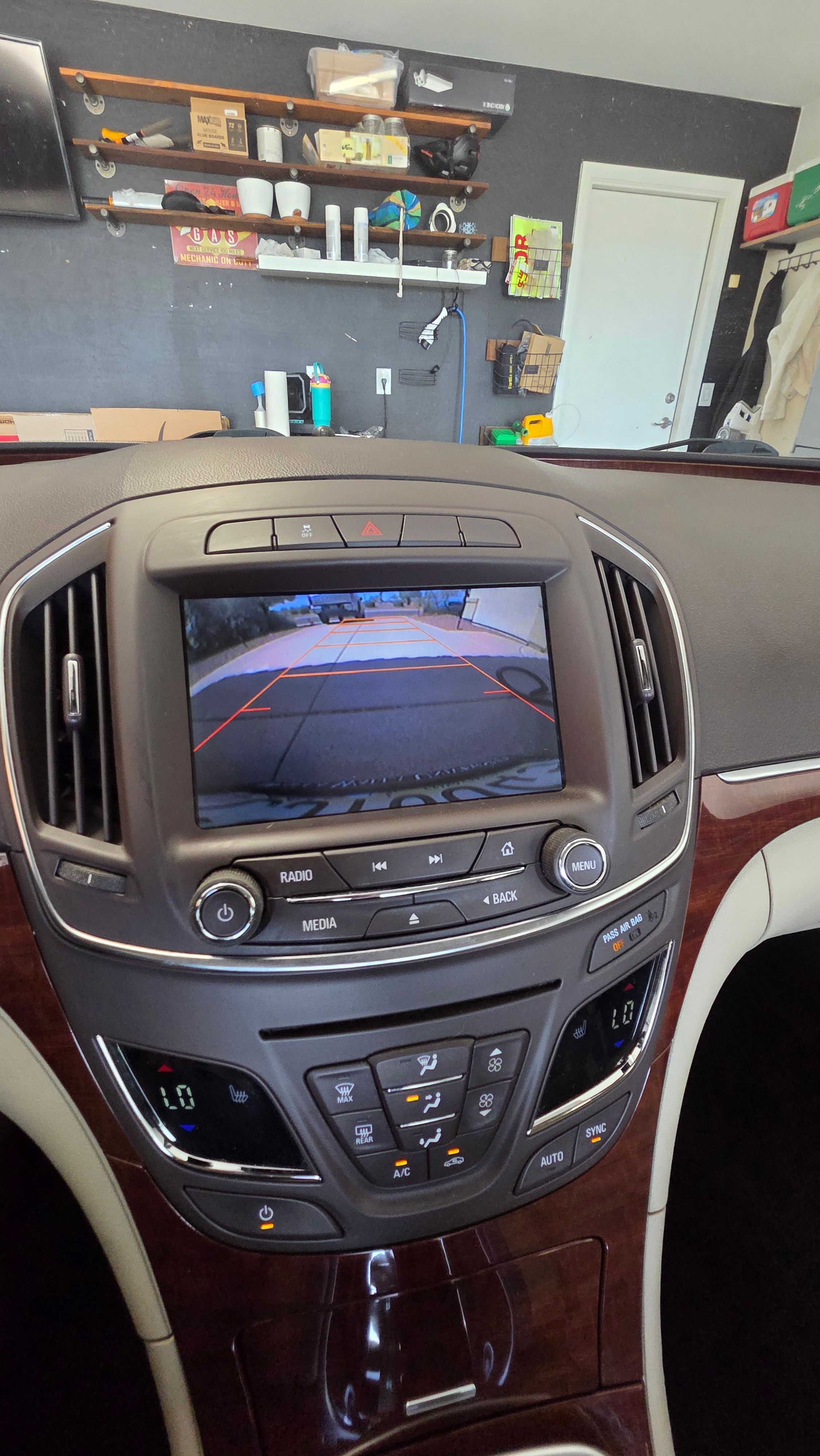 Used 2015 Buick Regal FWD image 5