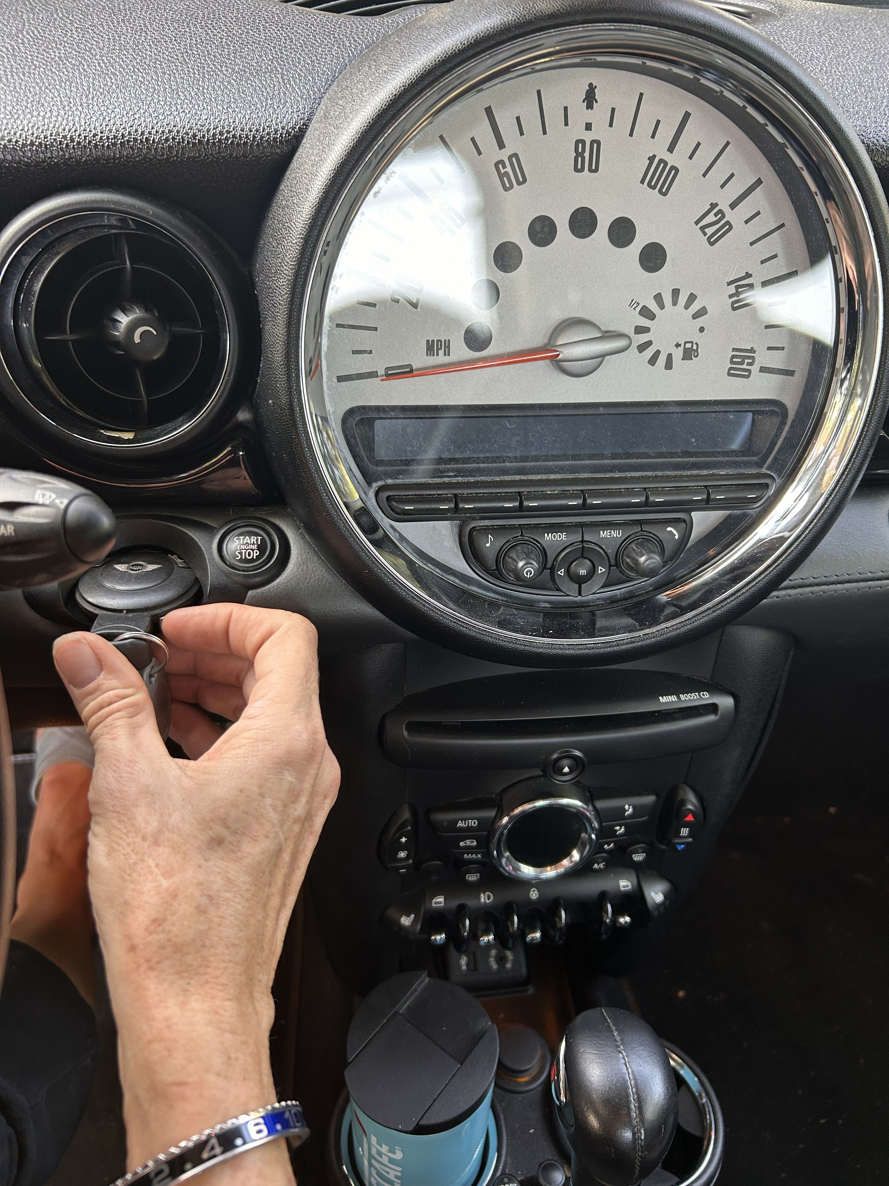 Used 2013 MINI Cooper S FWD image 23