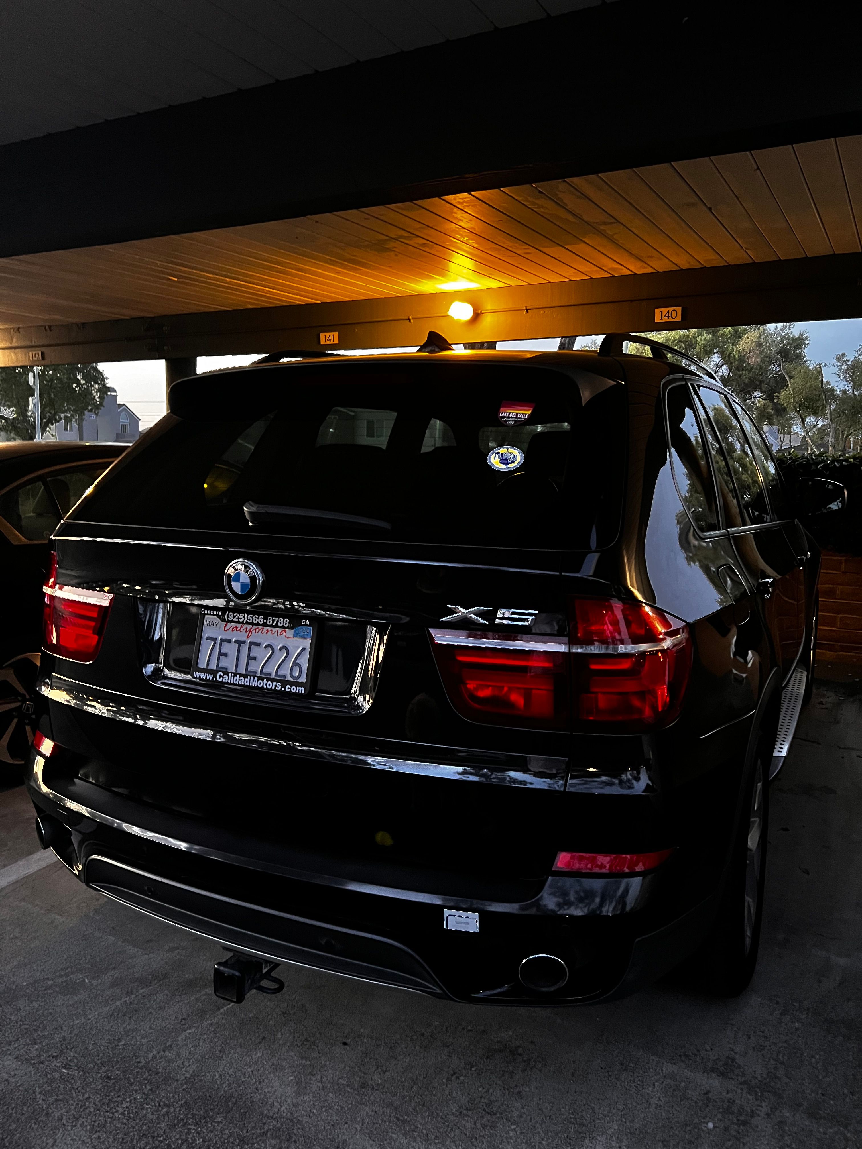 Used 2011 BMW X5 xDrive35i AWD/4WD image 4