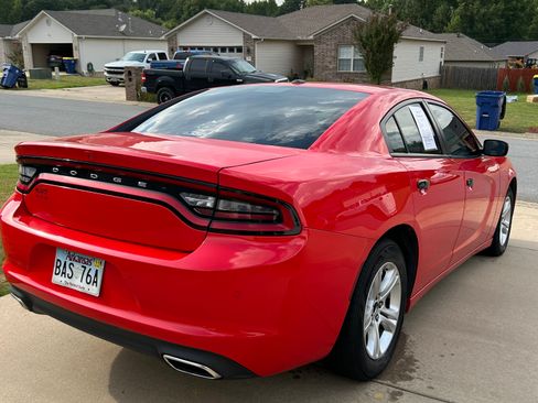Used 2022 Dodge Charger SXT RWD image 6