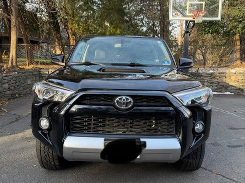 Used 2018 Toyota 4Runner TRD Off-Road Premium image 5