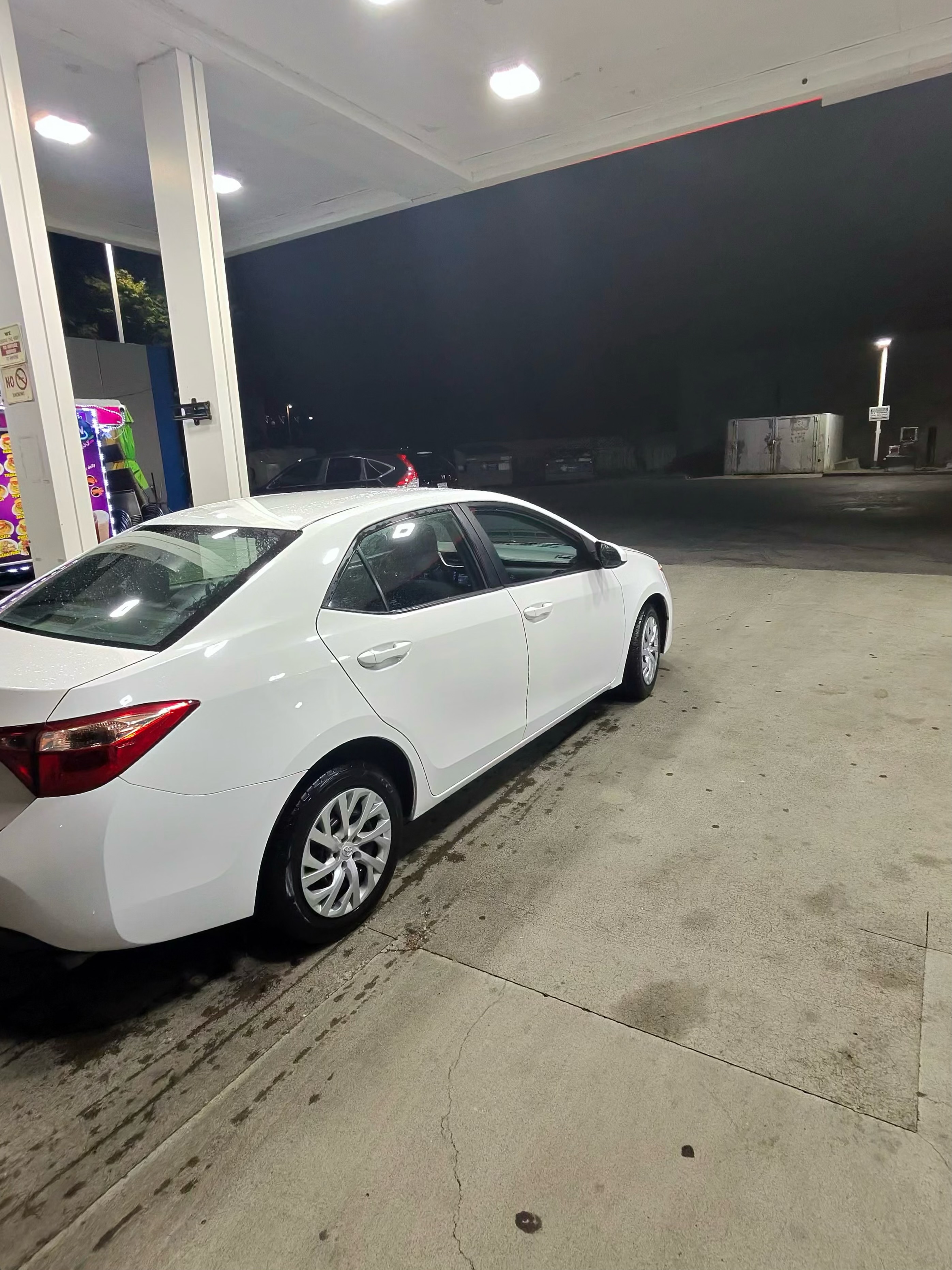 Used 2019 Toyota Corolla LE FWD image 8