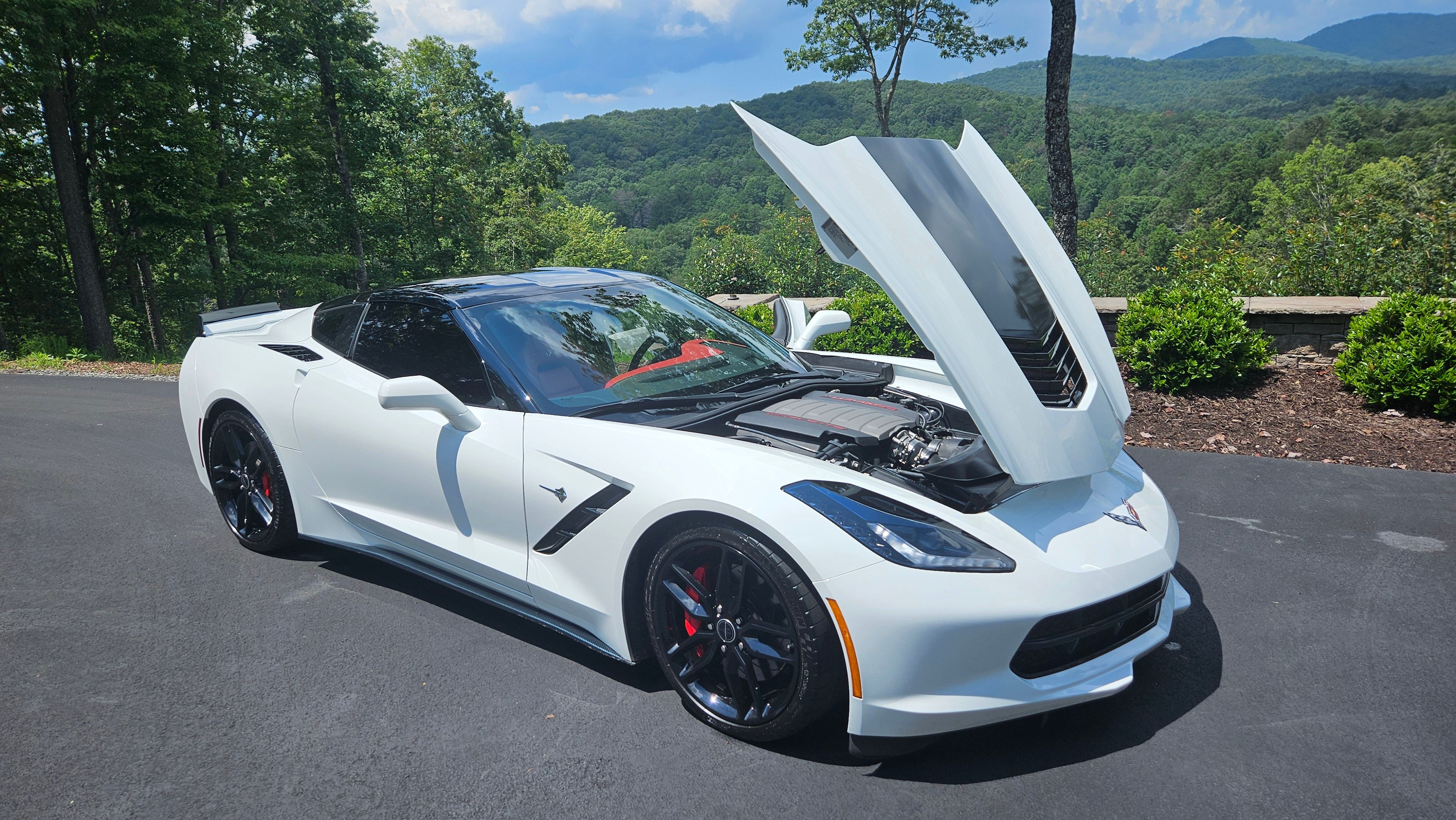Used 2014 Chevrolet Corvette Stingray Coupe w/ 3LT Preferred Equipment Group RWD image 9