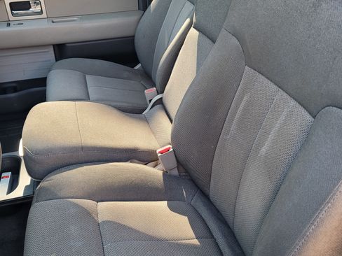 Used 2010 Ford F150 STX image 8