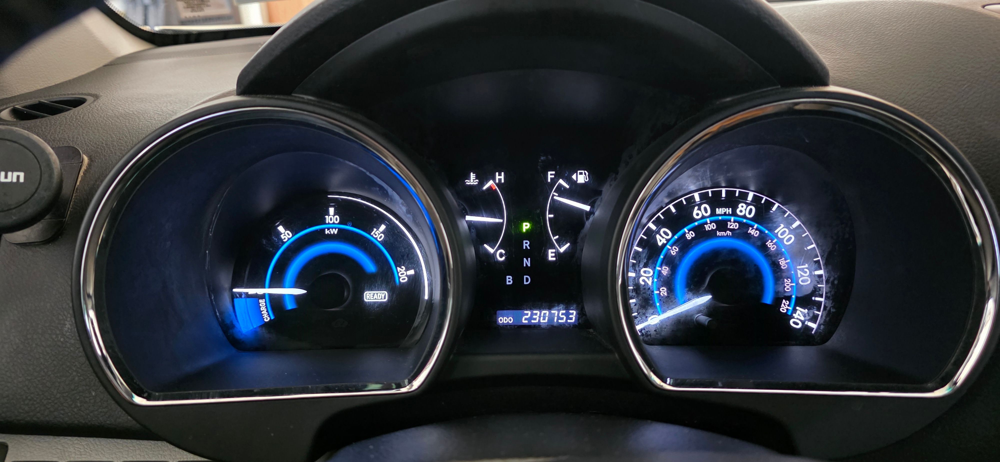 Used 2010 Toyota Highlander 4WD Hybrid w/ Extra Value Pkg 2 image 9