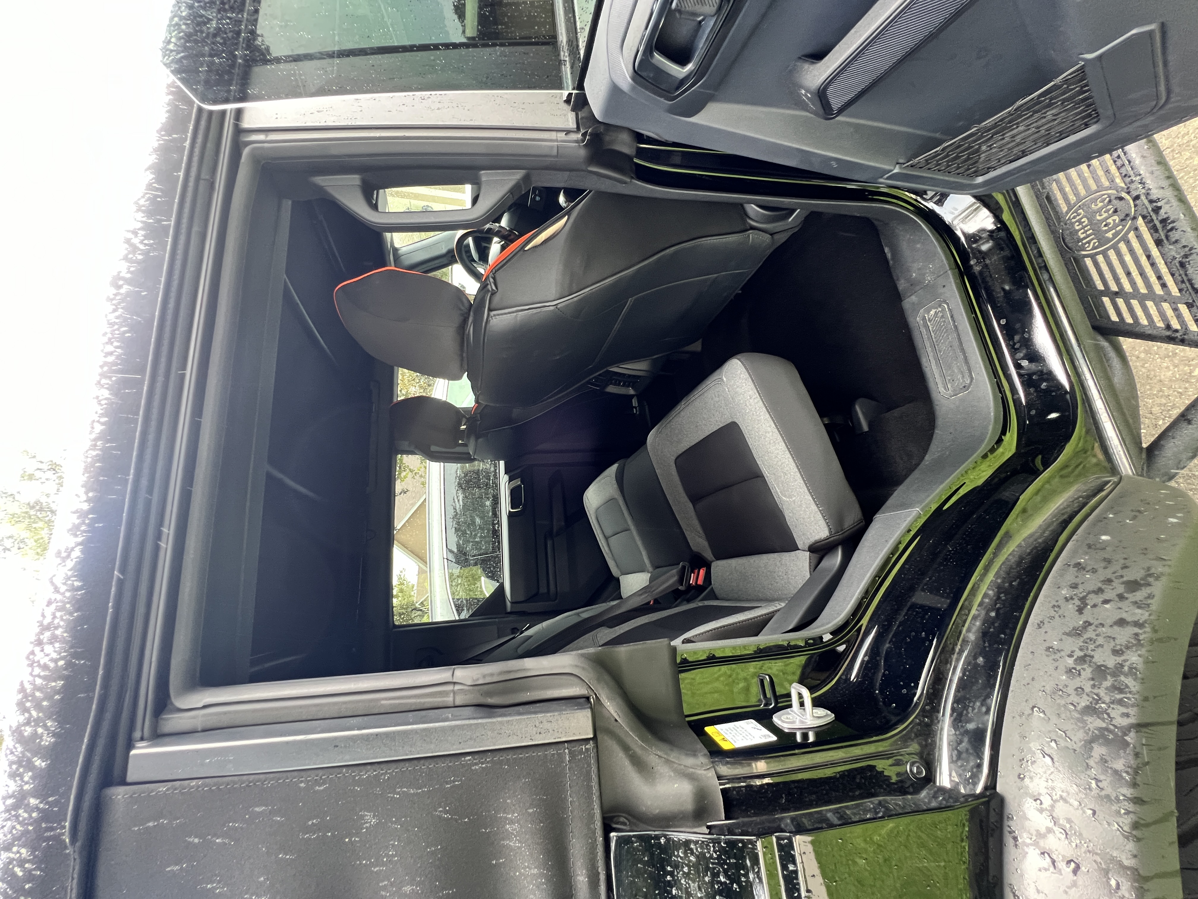 Used 2025 Ford Bronco 4-Door AWD/4WD image 21