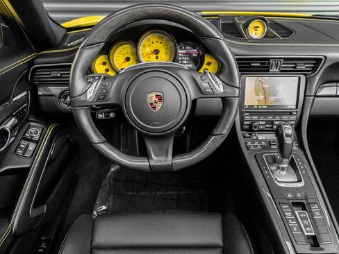 Used 2016 Porsche 911 Turbo S image 14