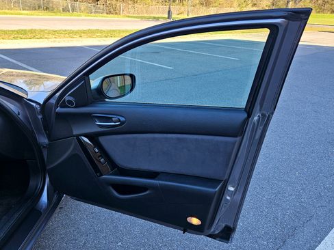 Used 2005 MAZDA RX-8 w/ MT Touring Pkg image 13