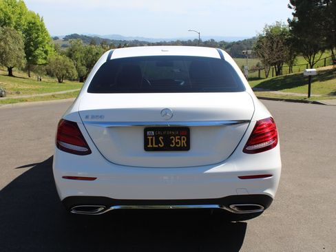 Used 2020 Mercedes-Benz E 350 E 350 Sedan 4D image 6