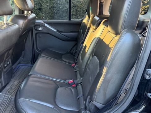 Used 2012 Nissan Pathfinder Silver image 10