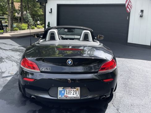 Used 2012 BMW Z4 sDrive35i RWD image 6