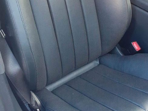 Used 2014 Mercedes-Benz CLS 550 4MATIC image 9