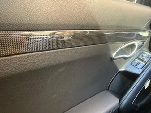 Used 2019 Porsche 911 Carrera image 14