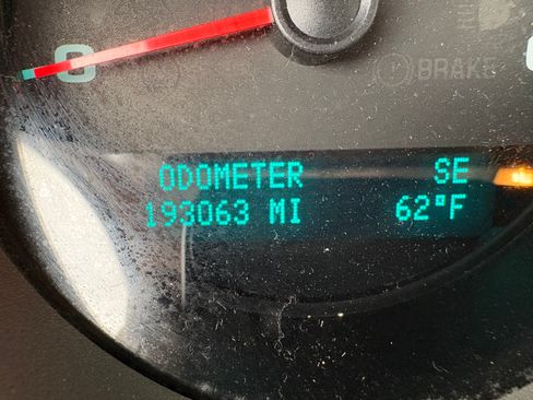 Used 2011 Chevrolet Silverado 1500 LT w/ Interior Plus Package image 29