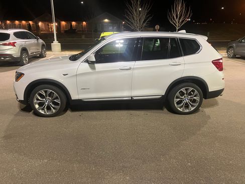 Used 2017 BMW X3 xDrive35i image 8