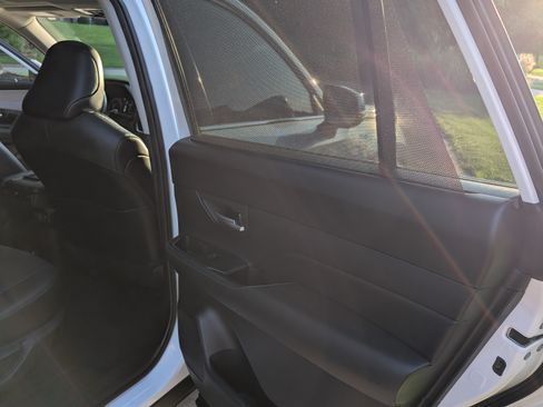 Used 2024 Toyota Grand Highlander AWD Hybrid image 26