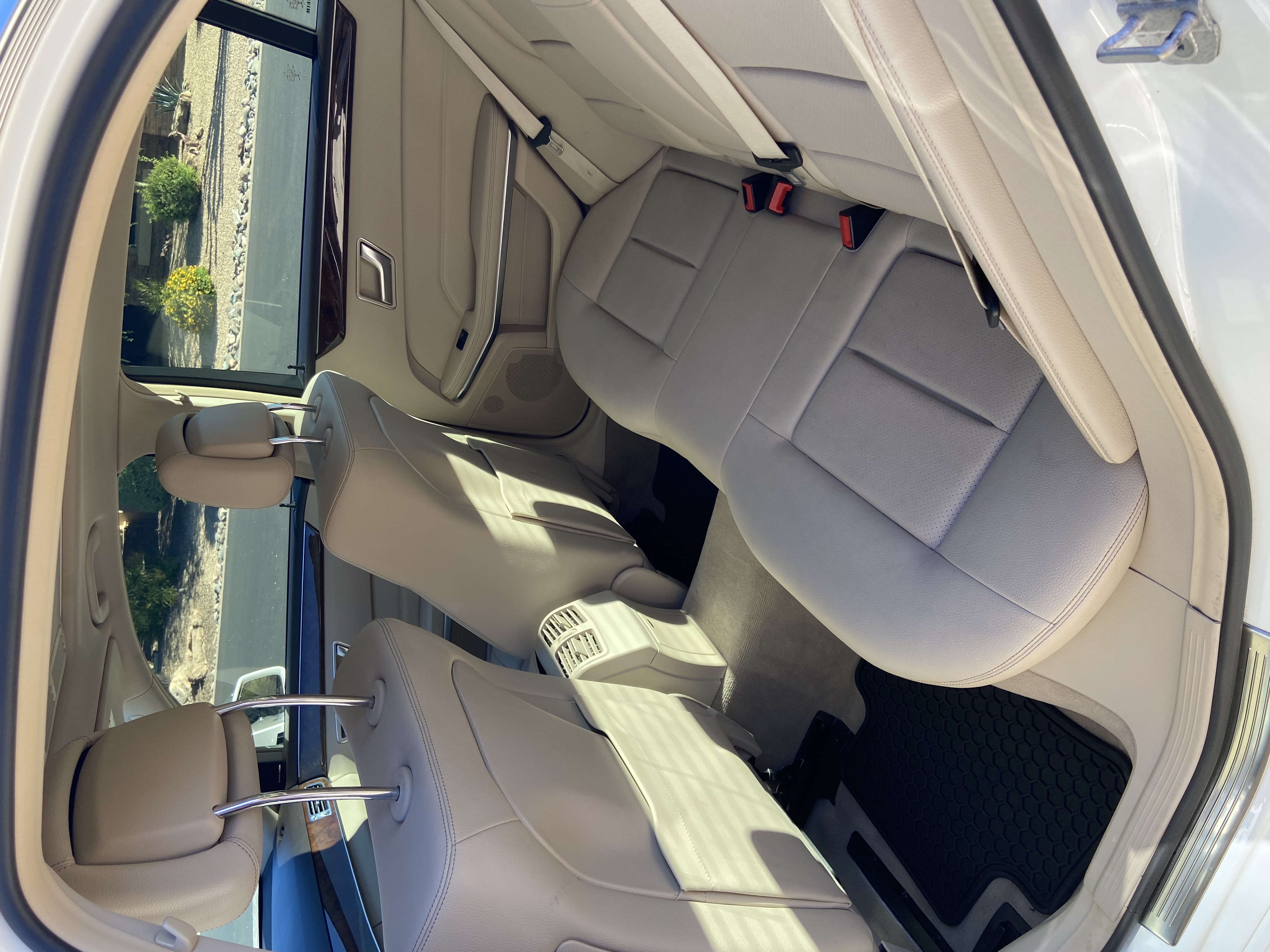 Used 2016 Mercedes-Benz E 350 Sedan image 8