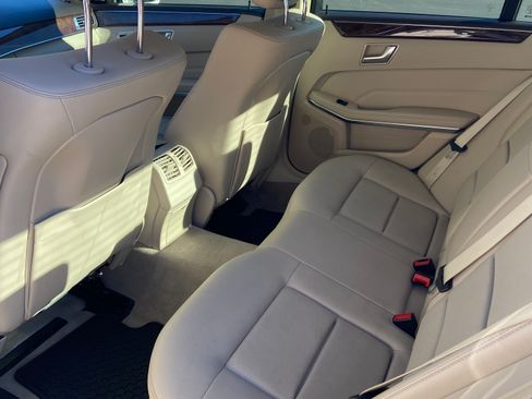 Used 2016 Mercedes-Benz E 350 Sedan image 11