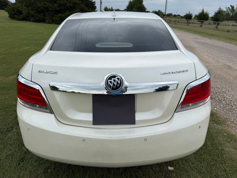 Used 2011 Buick LaCrosse CXL image 4