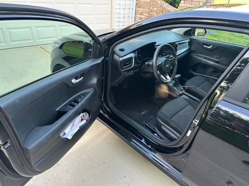 Used 2019 Kia Rio LX FWD image 10