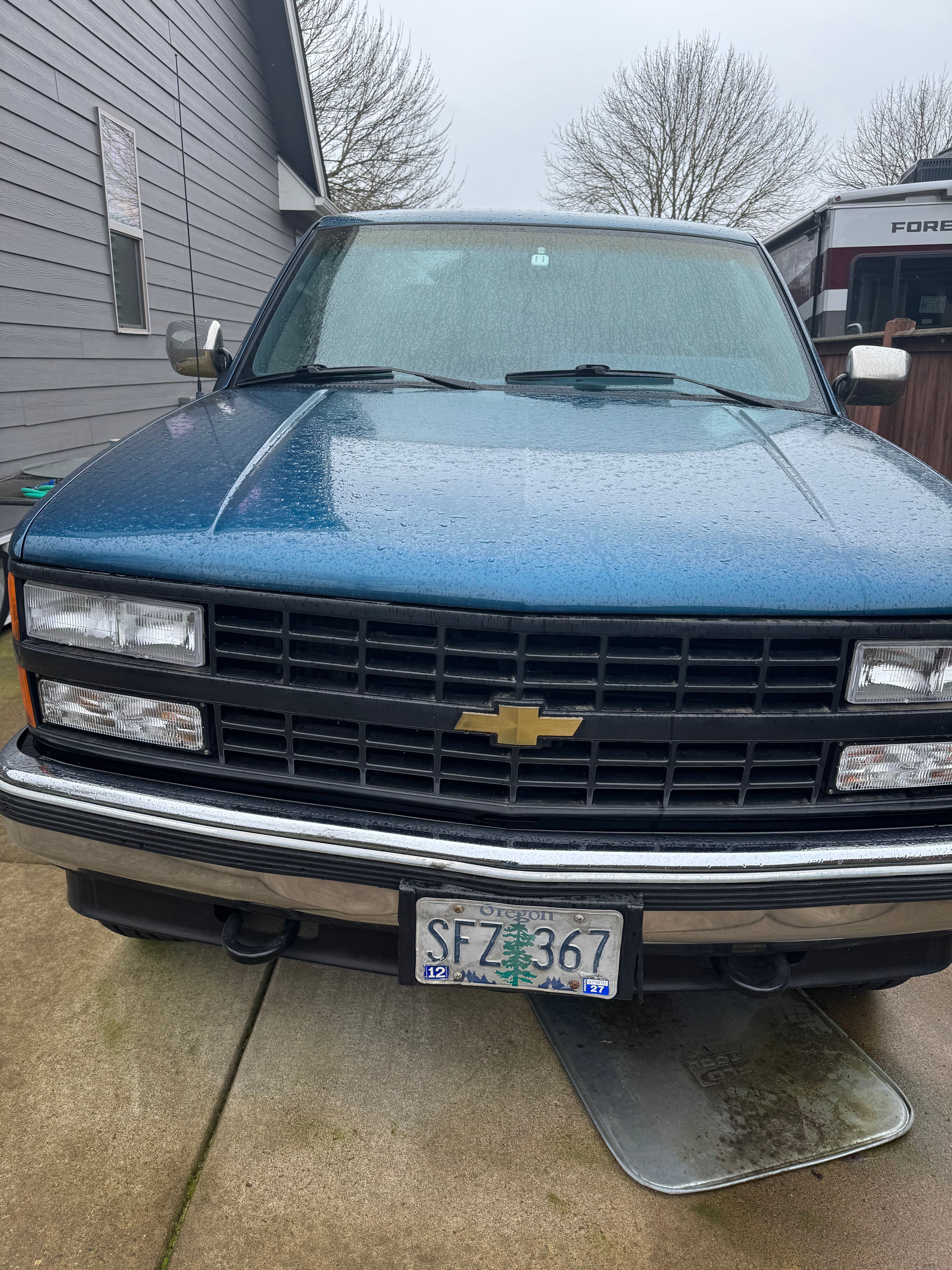 Used 1992 Chevrolet Silverado 2500 4x4 Regular Cab image 1