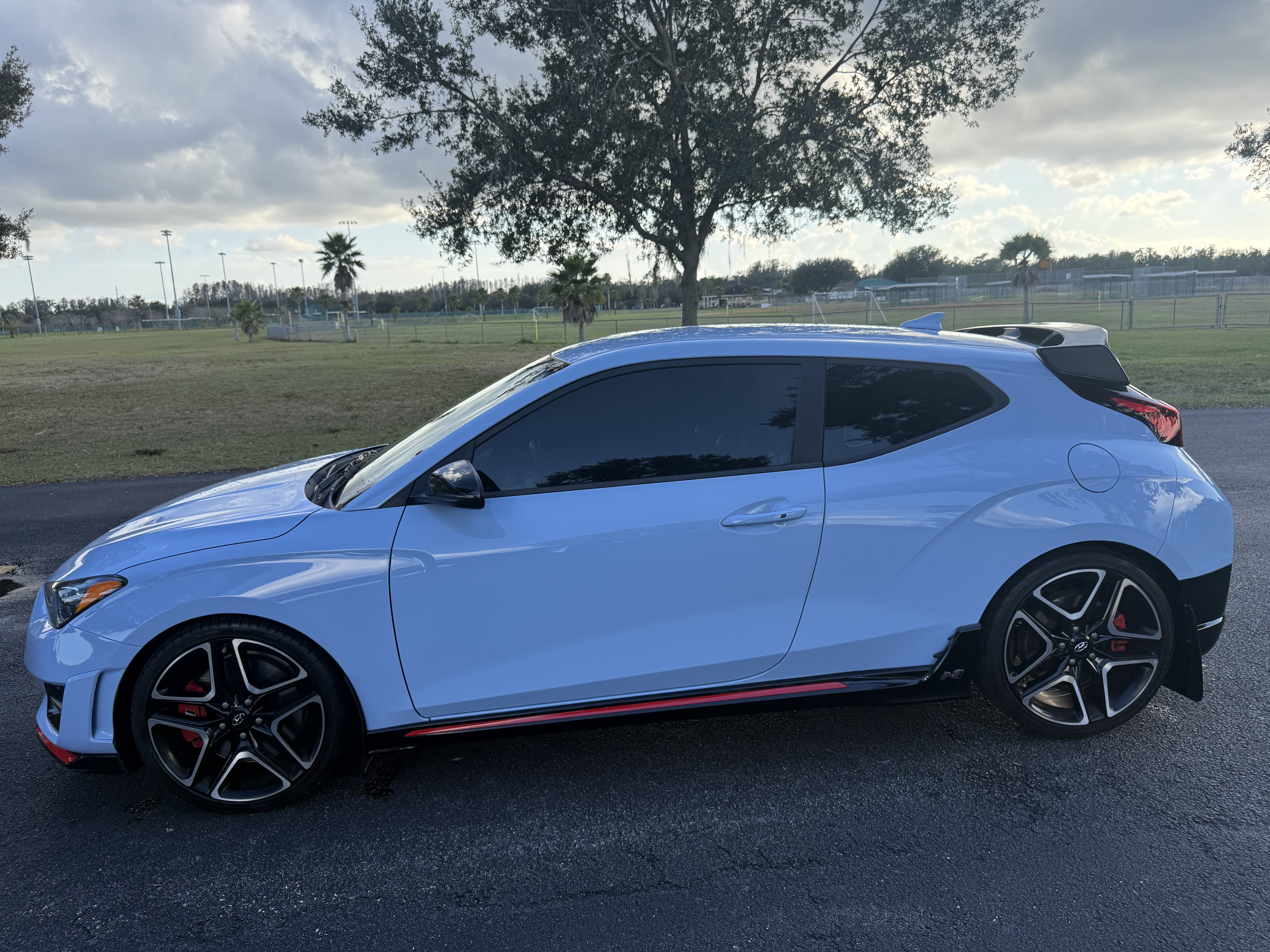 Used 2022 Hyundai Veloster N FWD image 1
