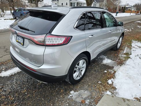 Used 2015 Ford Edge SEL image 9
