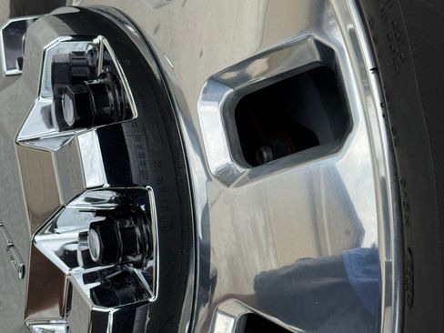 Used 2024 GMC Sierra 3500 Denali Ultimate image 20