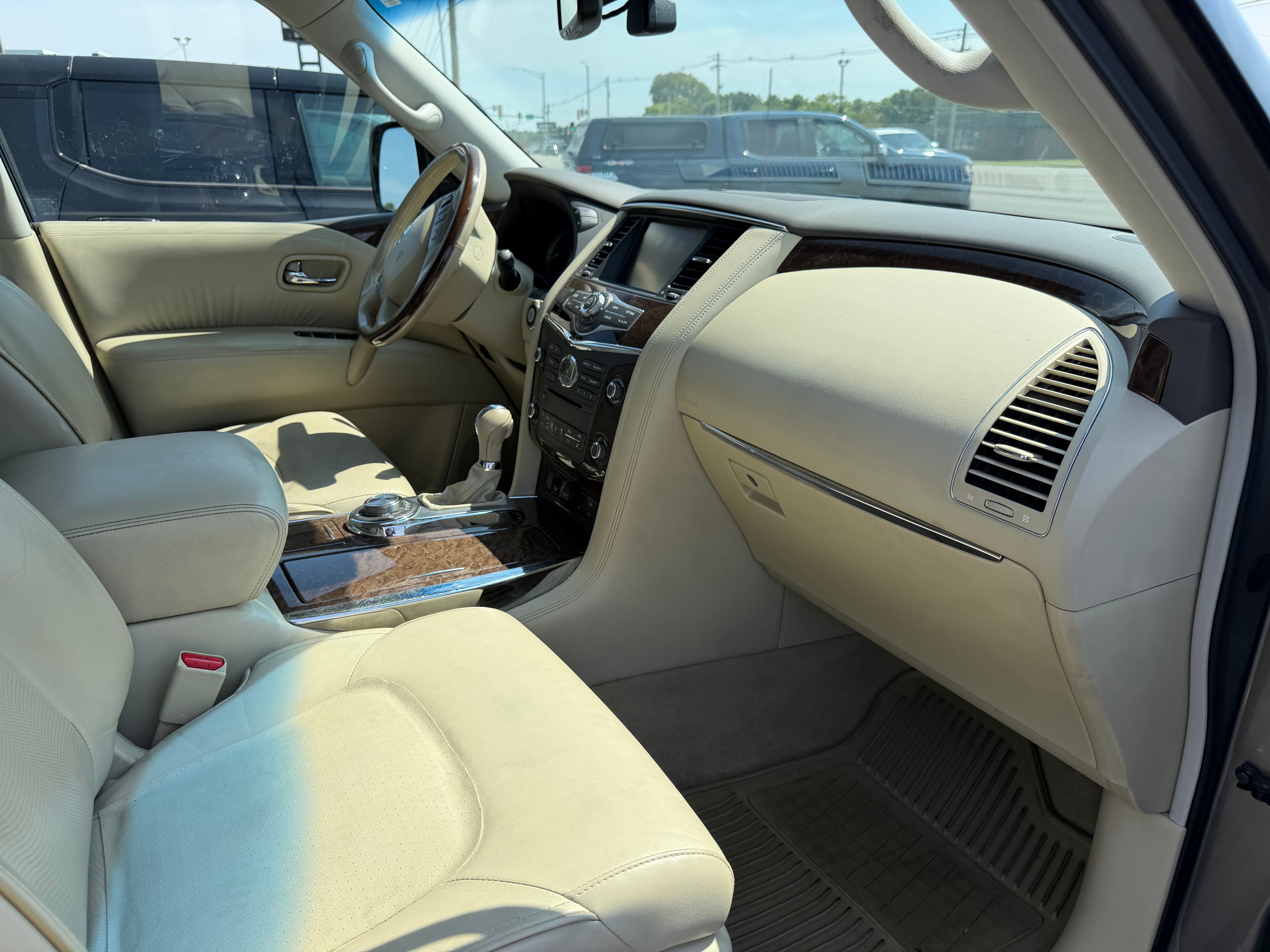 Used 2015 INFINITI QX80 4WD w/ 22" Wheel Package image 13