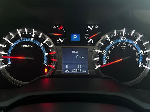 Used 2016 Toyota 4Runner 2WD image 6