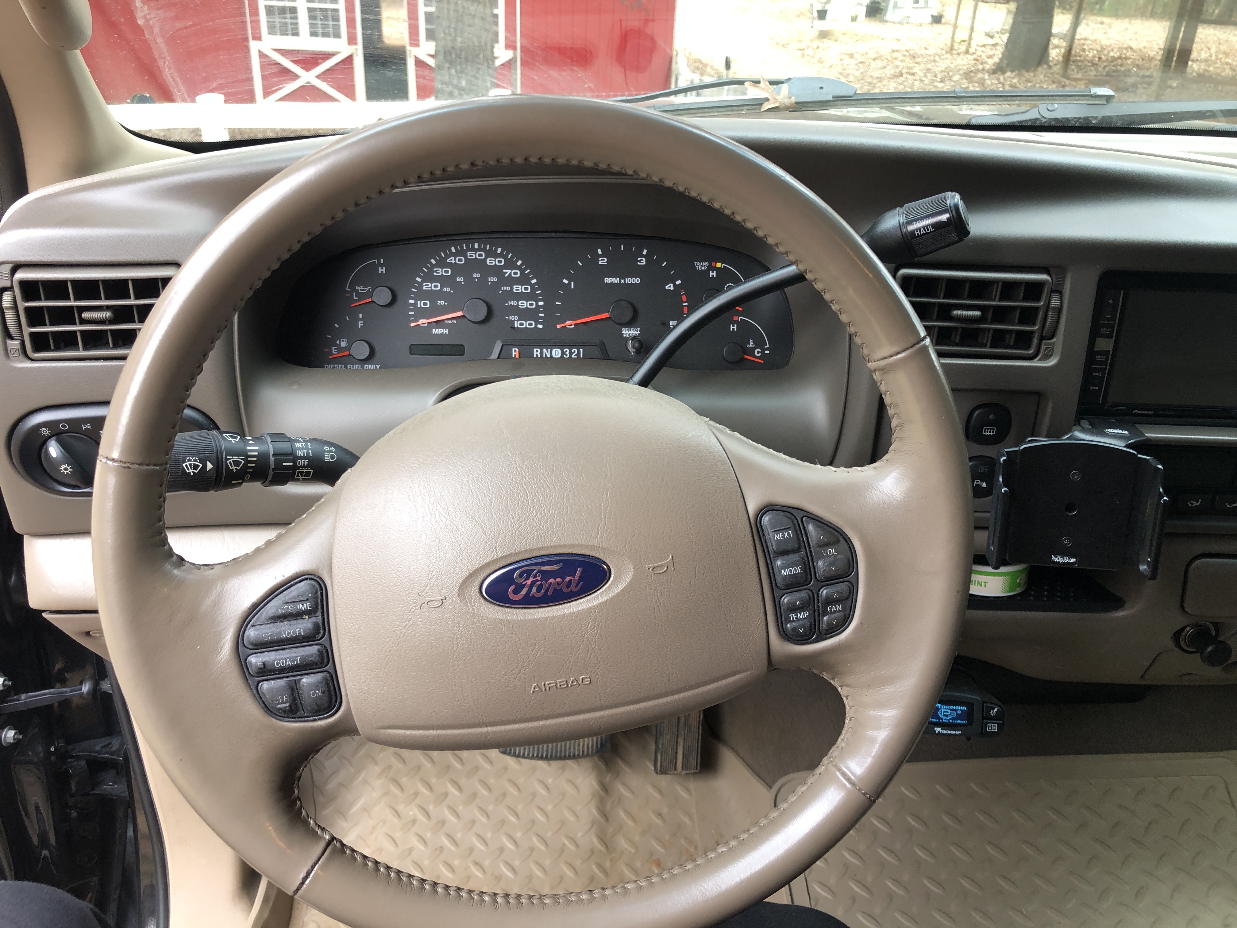 Used 2004 Ford Excursion Limited AWD/4WD image 9