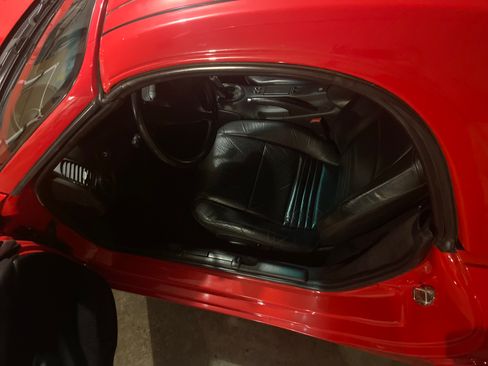 Used 2000 Porsche Boxster image 13