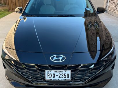 Used 2022 Hyundai Elantra Limited