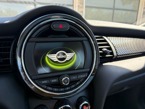 Used 2017 MINI Cooper S FWD image 4