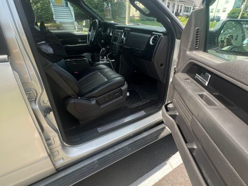 Used 2011 Ford F150 Harley-Davidson AWD/4WD image 11