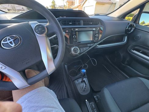 Used 2016 Toyota Prius C Three image 16