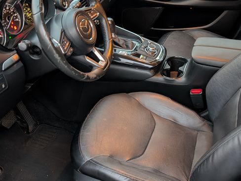Used 2017 MAZDA CX-9 Touring image 14