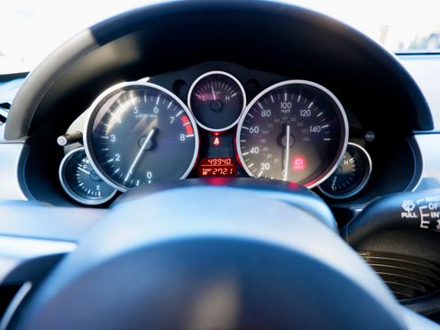 Used 2012 MAZDA MX-5 Miata Grand Touring w/ Premium Pkg image 18