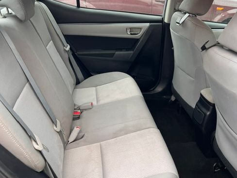 Used 2014 Toyota Corolla LE FWD image 10