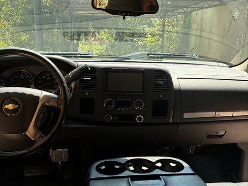 Used 2012 Chevrolet Silverado 1500 LT RWD image 8