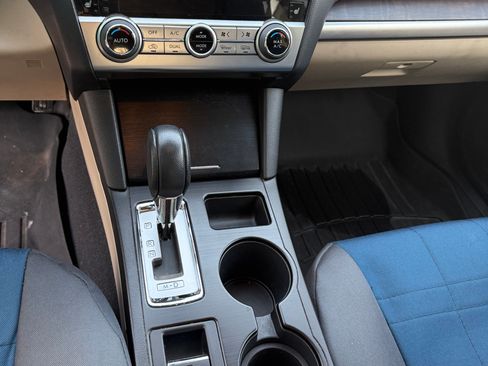 Used 2016 Subaru Outback 3.6R Limited image 12