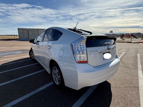 Used 2011 Toyota Prius Two image 18
