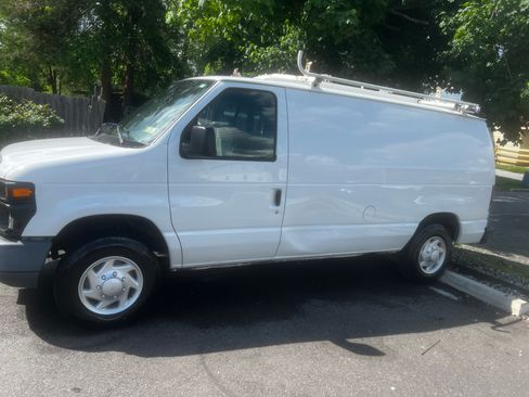 Used 2008 Ford E-150 and Econoline 150 image 8