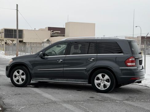 Used 2011 Mercedes-Benz GL 450 4MATIC w/ Premium 1 Pkg image 6