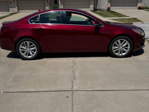 Used 2016 Buick Regal FWD image 5