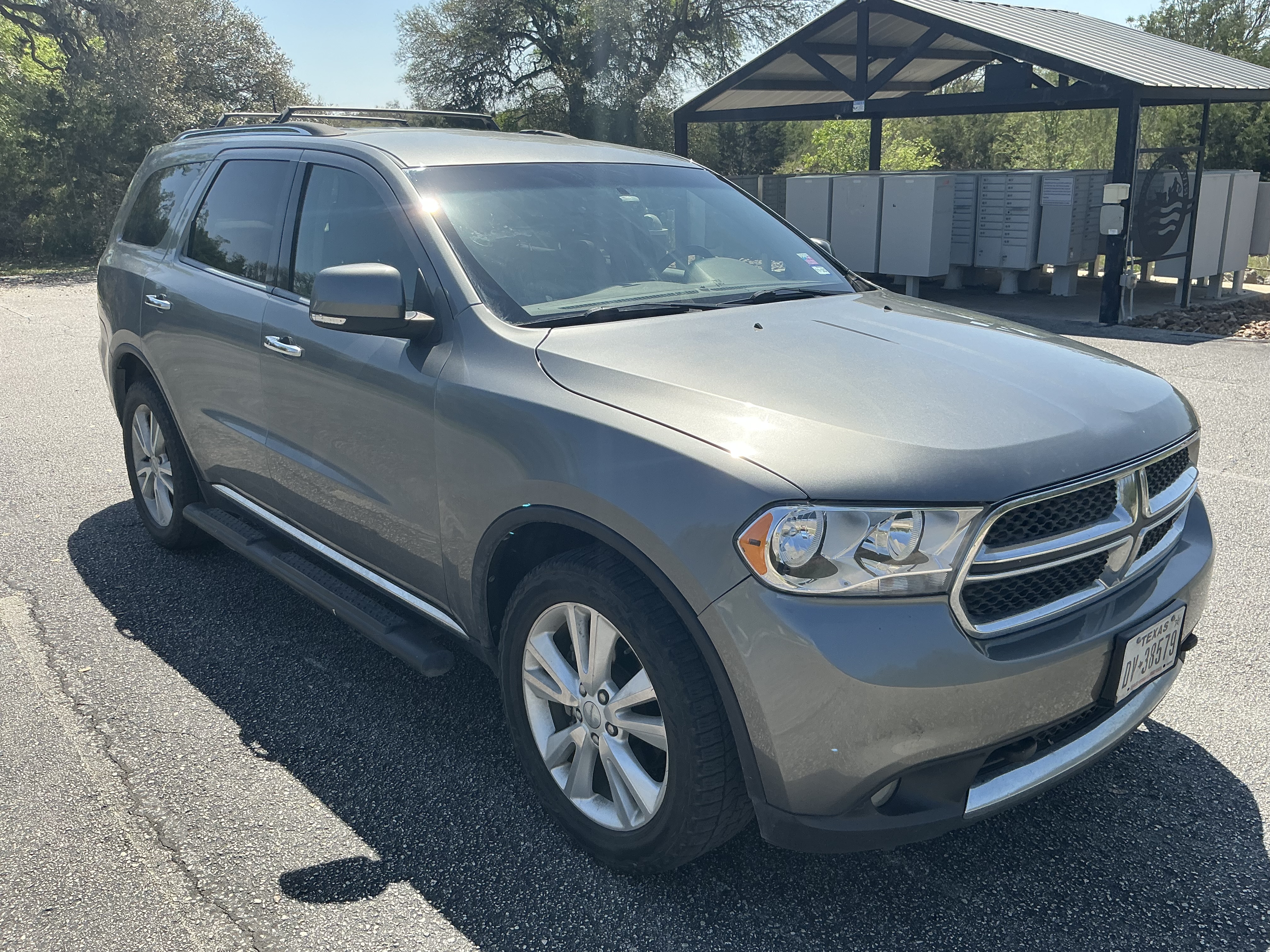 Used 2013 Dodge Durango Crew w/ Trailer Tow Group IV AWD/4WD image 2