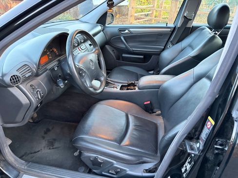 Used 2003 Mercedes-Benz C 230 Sedan image 14